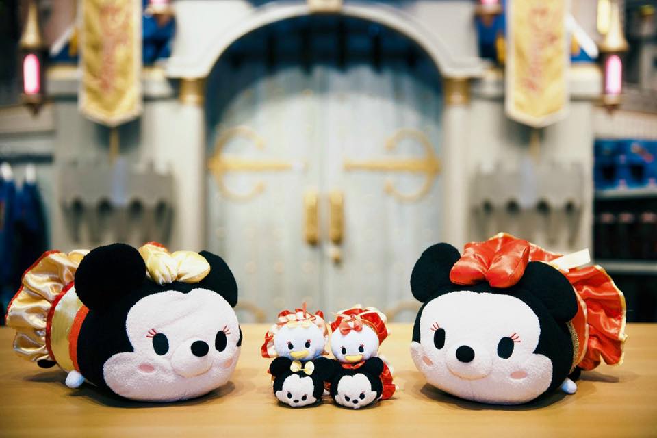 Shanghai-Disney-Store-Anniversary-Tsum-Tsum.jpg