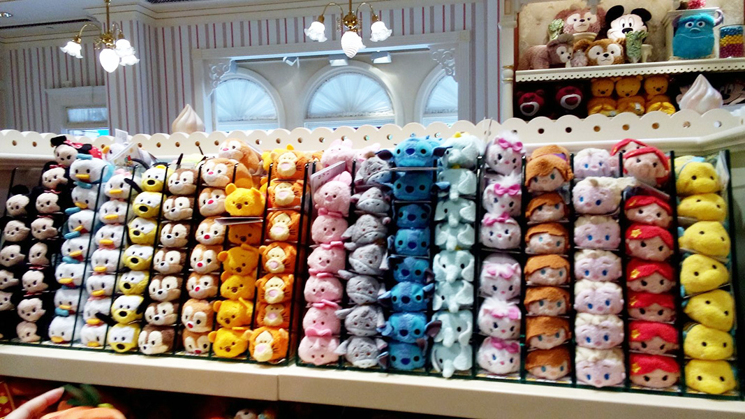 Tsum Tsums at HK Disneyland 6