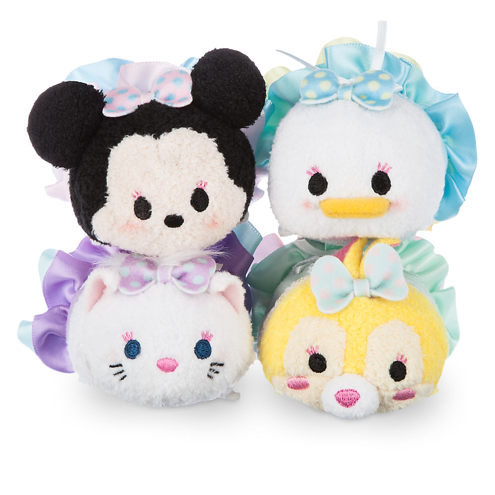 Minnie Mouse and Friends Dressy Tsum Tsum Box Set