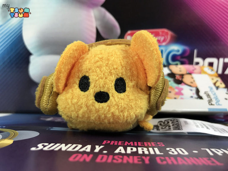 Up Close: 2017 Radio Disney Music Awards Gold Mickey Tsum Tsum | My ...